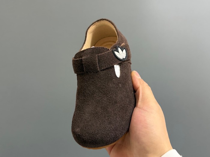 Trefoil Velcro Suede Casual Shoes for Kids 3 colors 29288743