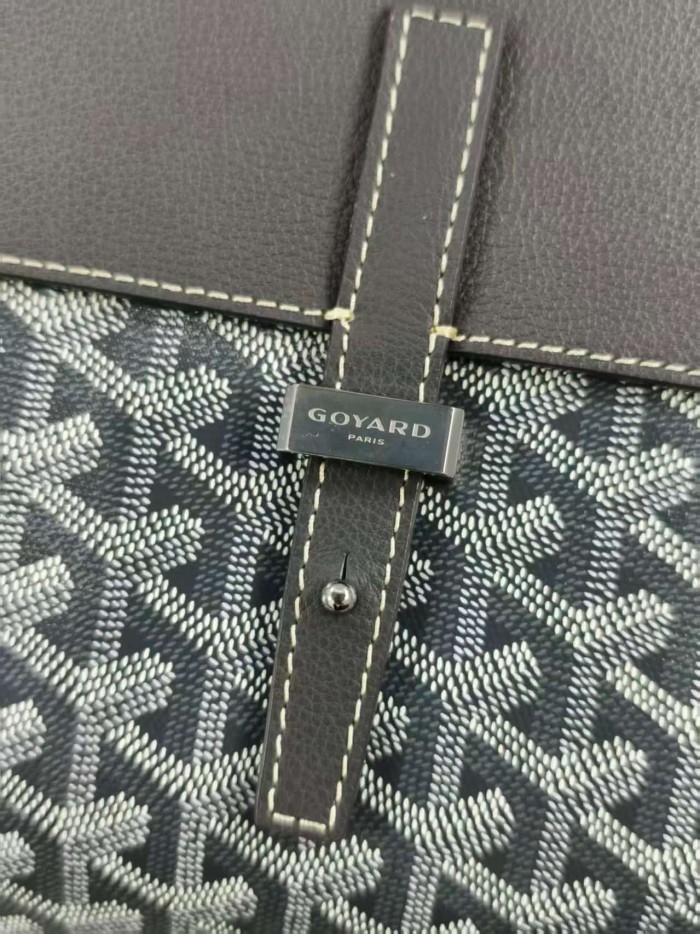 1:1 qualituy verson Adjustable Strap & Flap Closure Coursier Crossbody Messenger 5 colors 29105300
