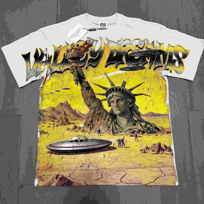 Vintage Crack Print Graffiti Letter Destroyed Statue Liberty UFO Desert Front Print Washed Tee 2 colors 29305188