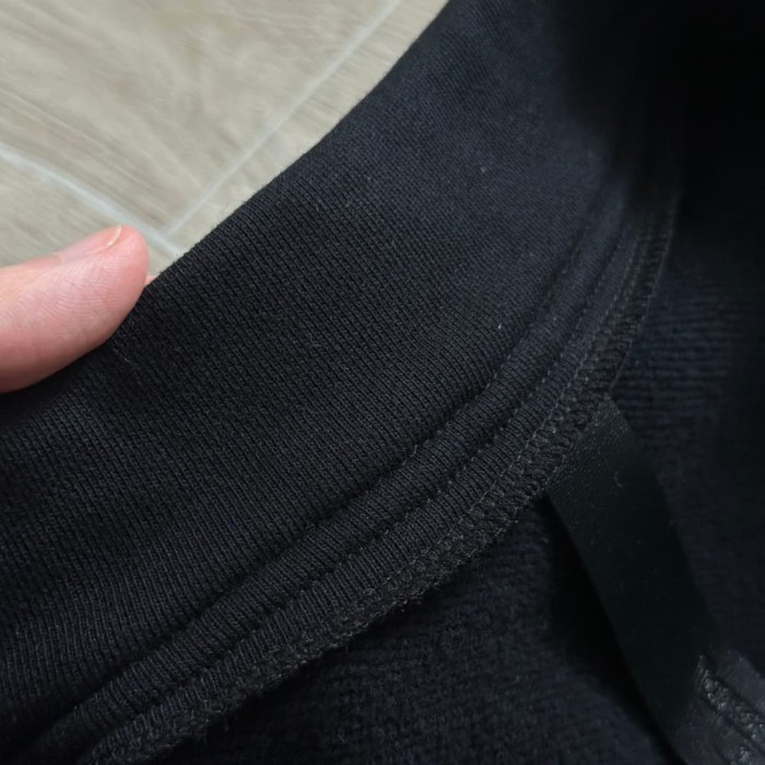 1:1 quality version Triple Cross Leather Patch Half Zip Sweatshirt 29306316