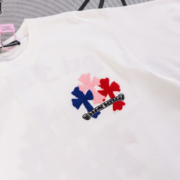 1:1 quality version Small Multi Color Cross Patch Back Cluster Colorful Cross Chenille Embroidery Gothic Letter  T-shirt 2 colors 29306549