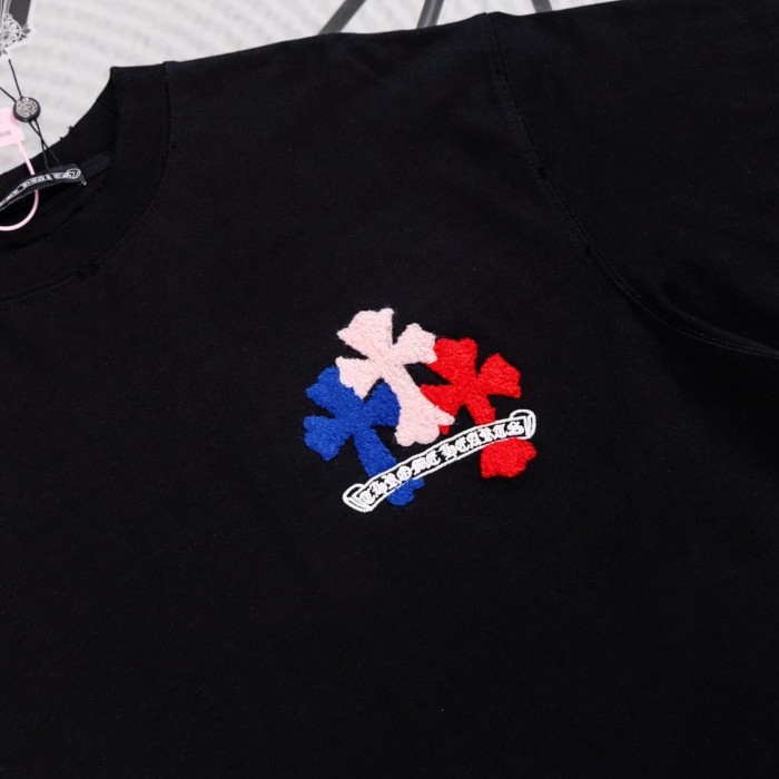 1:1 quality version Small Multi Color Cross Patch Back Cluster Colorful Cross Chenille Embroidery Gothic Letter  T-shirt 2 colors 29306549