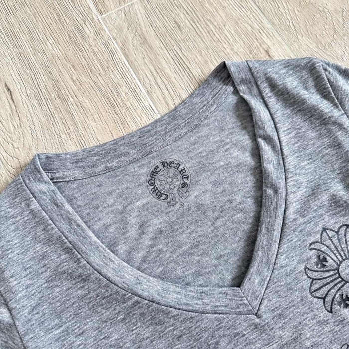 1:1 quality version Round Cross Flower Print On Back V Neck Tee for girls 29306364