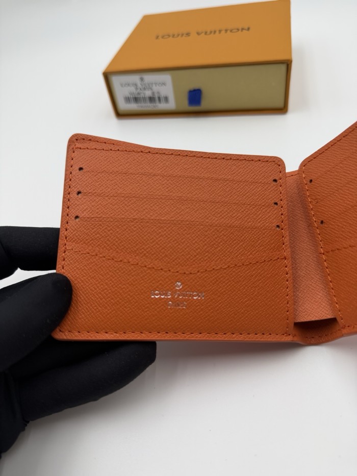 Four Season Sports Graphic Bifold Purse Cash & Credit Card Storage Pocket Wallet 4 colors 29306331
