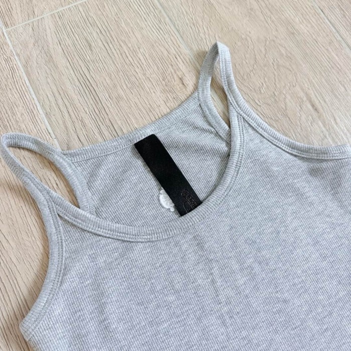 1:1 quality version Cross Flower Embroidery Knit Cami Top 3 colors 29306376