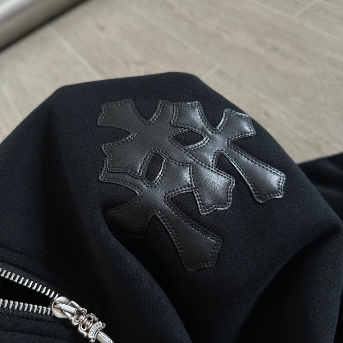 1:1 quality version Triple Cross Leather Patch Half Zip Sweatshirt 29306316