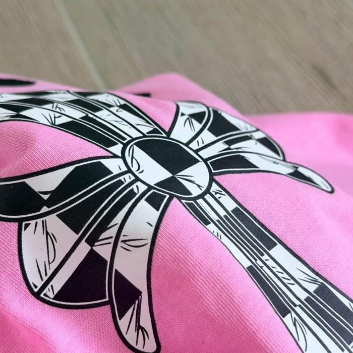 1:1 quality version Cross Football Graffiti Pink Print Tee 29306210