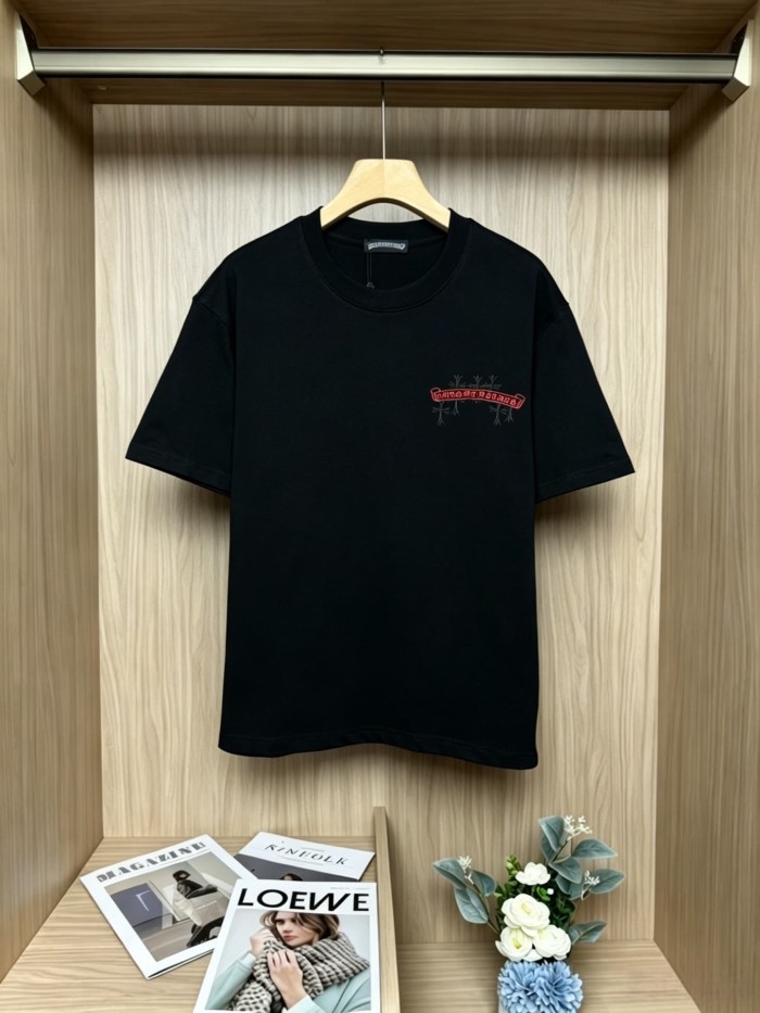 1:1 quality version  Front Small Red Scroll Letter Back Cross Pattern Gothic Script Embroidery T-shirt 2 colors 29306863