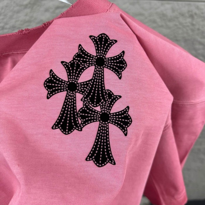 1:1 quality version Front Mini Triple Cross Logo Back Diamond Stacked Cross Gothic Script Print  T-shirt 4 colors 29306896