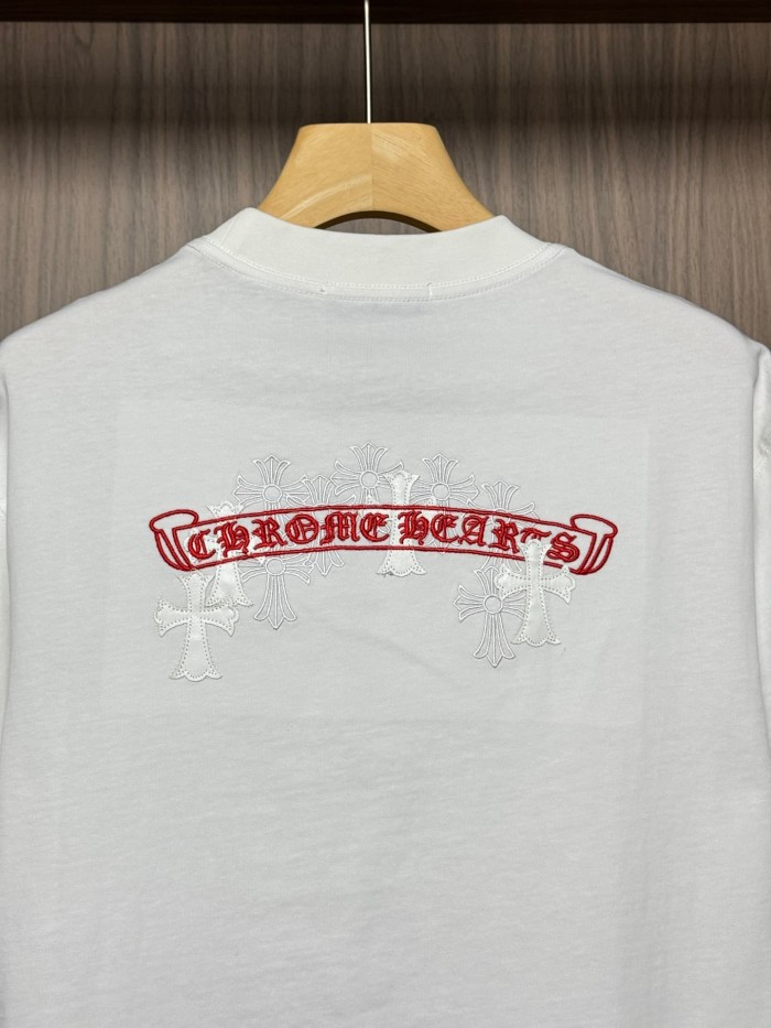 1:1 quality version  Front Small Red Scroll Letter Back Cross Pattern Gothic Script Embroidery T-shirt 2 colors 29306863