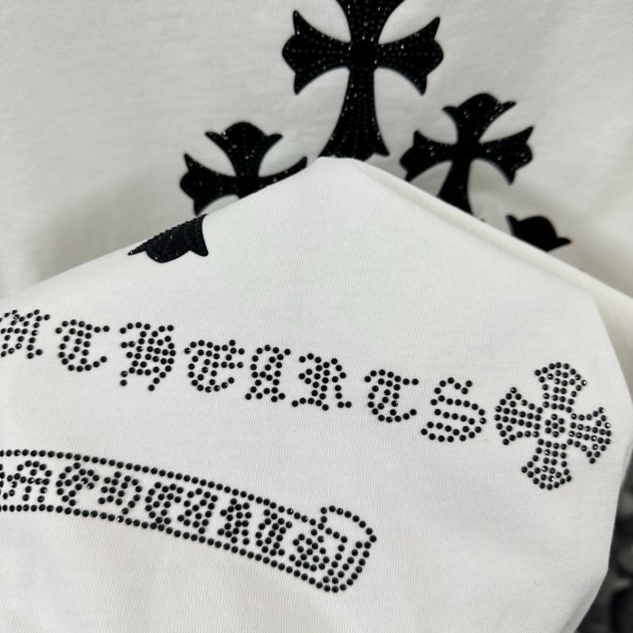 1:1 quality version Front Mini Triple Cross Logo Back Diamond Stacked Cross Gothic Script Print  T-shirt 4 colors 29306896