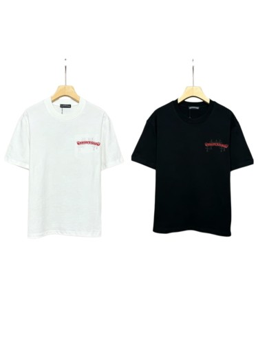 1:1 quality version  Front Small Red Scroll Letter Back Cross Pattern Gothic Script Embroidery T-shirt 2 colors 29306863