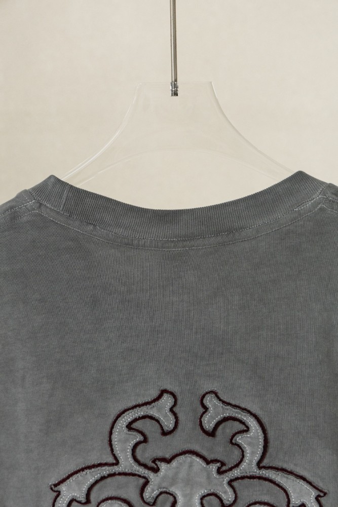 1:1 quality version Front Chest Round Cross Logo Patch Back Dagger Ornament Totem Embroidery Washed  T-shirt 2 colors 29306868