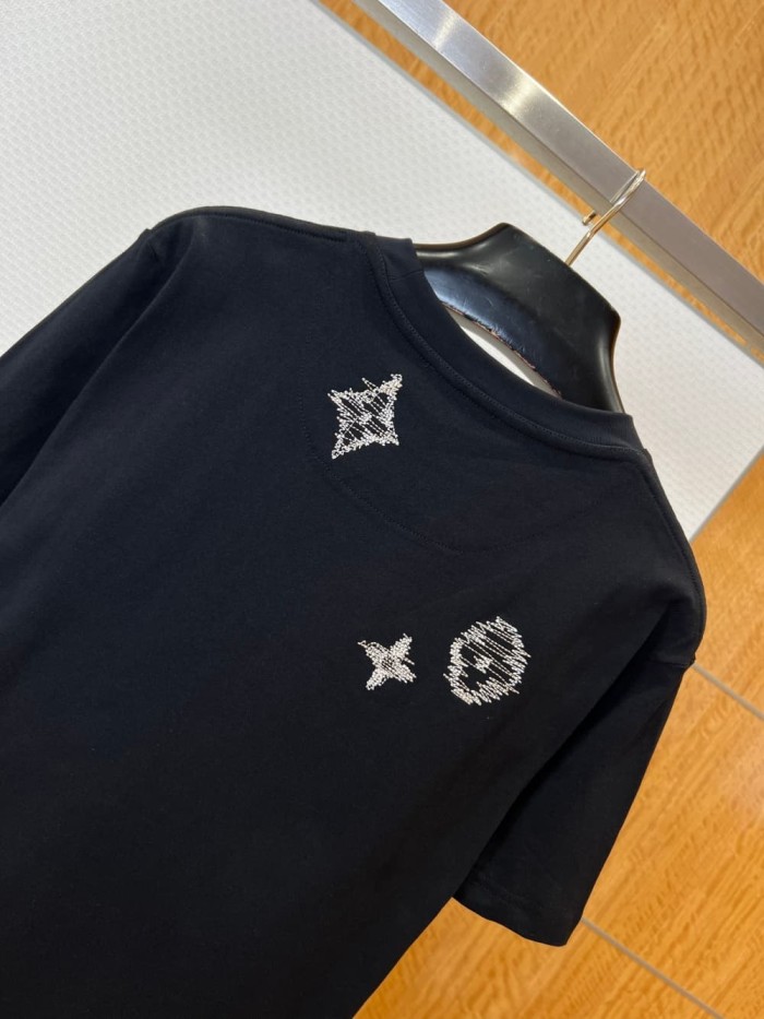 1:1 quality version Silver Dot Logo Embroidered Tee 2 colors 29306993