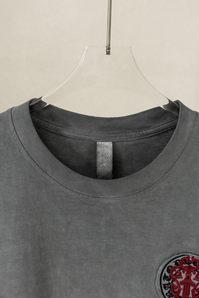 1:1 quality version Front Chest Round Cross Logo Patch Back Dagger Ornament Totem Embroidery Washed  T-shirt 2 colors 29306868