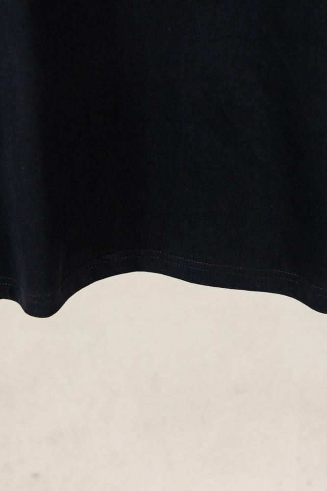 1:1 quality version Front Chest Pocket Gothic Script Logo Back Big Ornate Cross Print T-shirt 2 colors 29306865