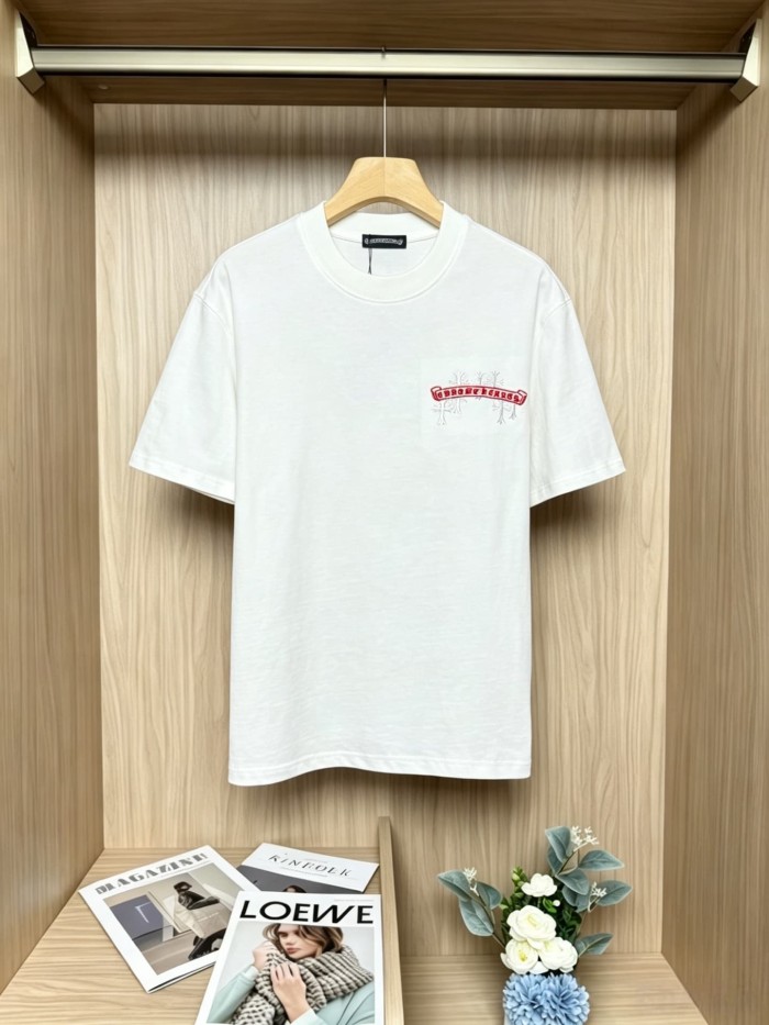 1:1 quality version  Front Small Red Scroll Letter Back Cross Pattern Gothic Script Embroidery T-shirt 2 colors 29306863