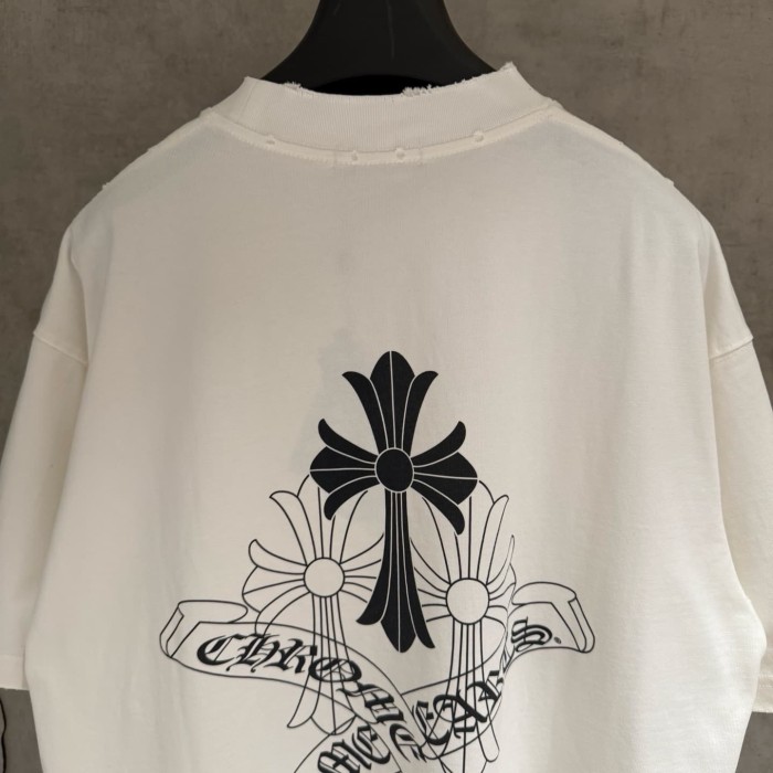 1:1 quality version Small Cross Ribbon Scroll Letter Back Large Ornate Floral Cross Interlaced Banner Gothic T-shirt 2 colors 29306939