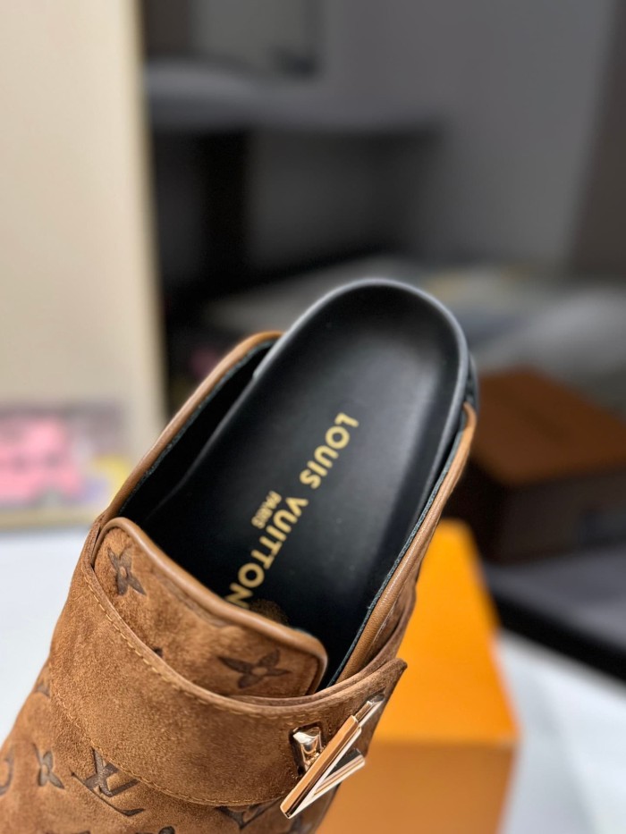 1:1 quality version Embossed Metal Logo Buckle Closed Toe Mule Slides 7 colors 29319389