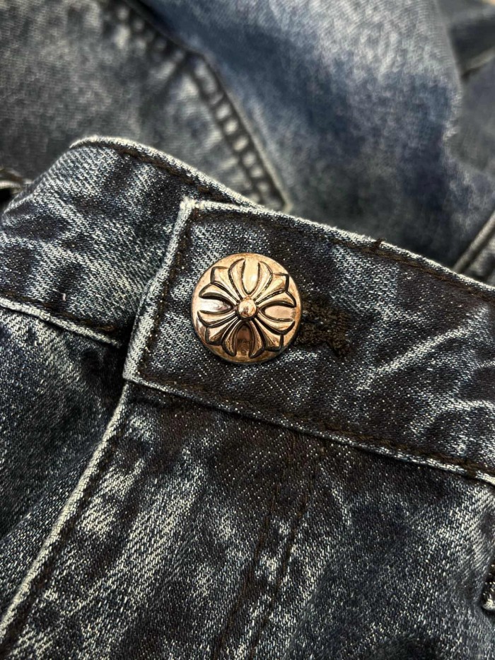 1:1 quality version Washed Blue Leather Cross Patch Raw Edge Five Pocket Unisex Denim Shorts 29319460