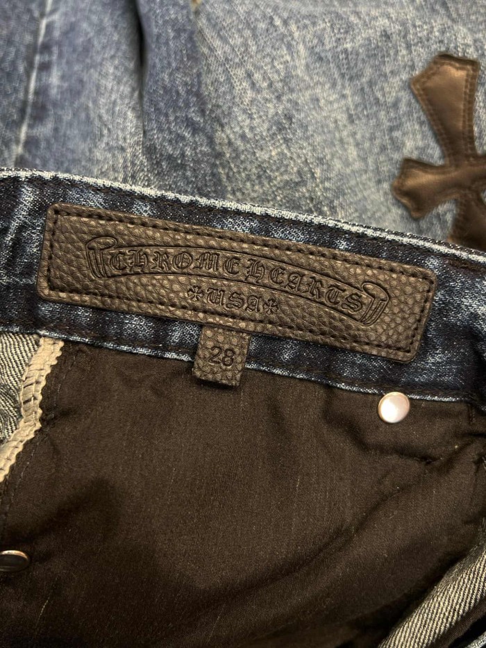 1:1 quality version Washed Blue Leather Cross Patch Raw Edge Five Pocket Unisex Denim Shorts 29319460