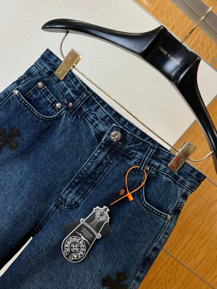 1:1 quality version Washed Blue Leather Cross Patch Raw Edge Five Pocket Unisex Denim Shorts 29319460