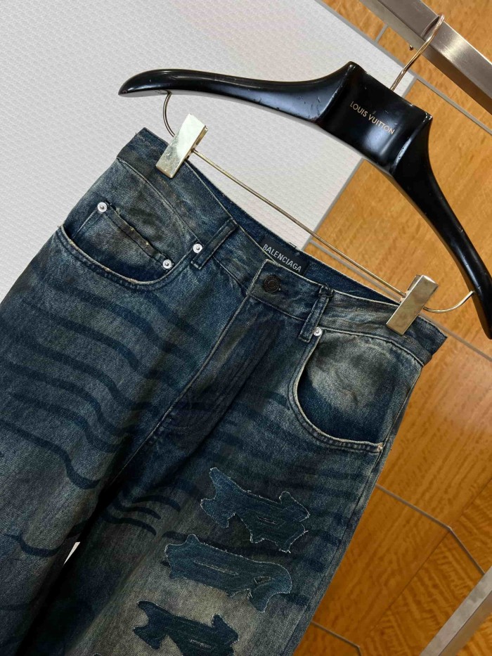 1:1 quality version Heavy Wash Gradient Yellowed Bleach Side Vertical Thorn Gothic Font Patch Stitch High Waist Denim Pants 29321480
