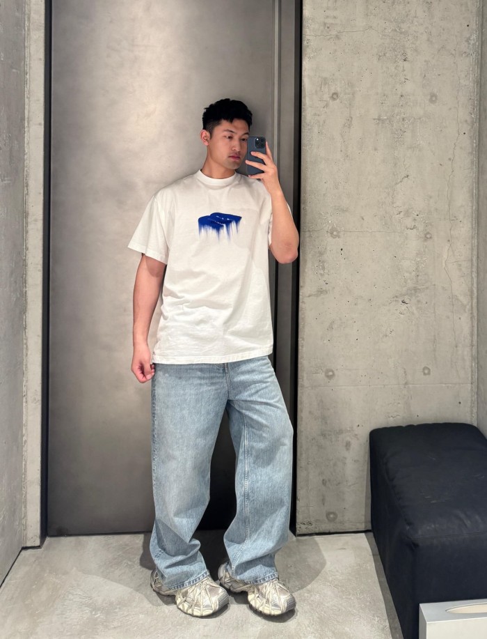 1:1 quality version Royal Blue Irregular Paint Brush Melting Drip Gradient Mini Logo Print Oversized Drop Shoulder T-shirt 29321628