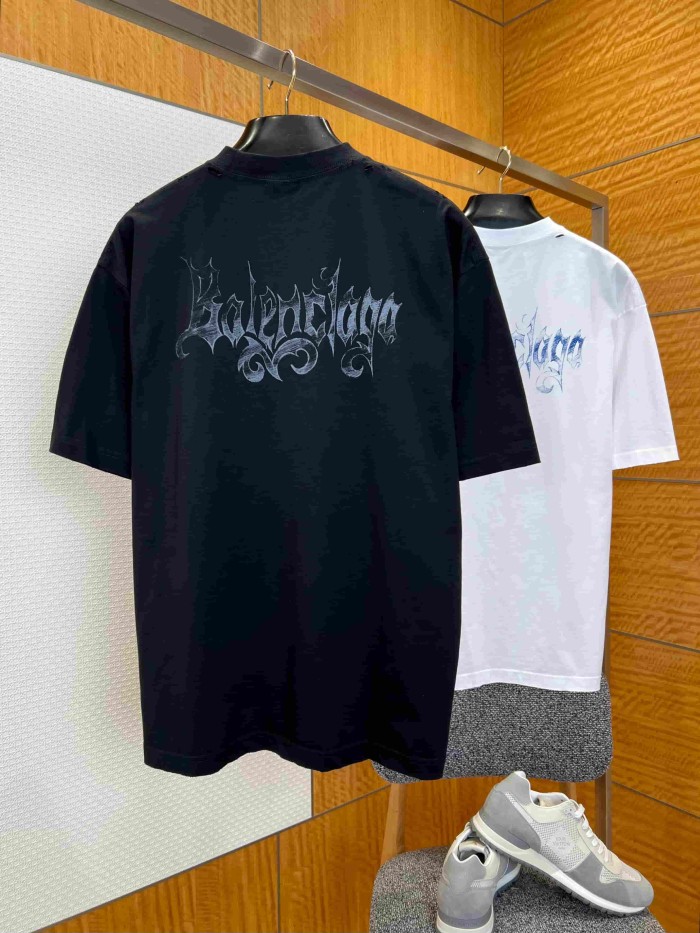 1:1 quality version Gothic Script Gradient Vintage Letter Print Distressed Frayed Neck Oversized T-shirt 2 colors 29321473