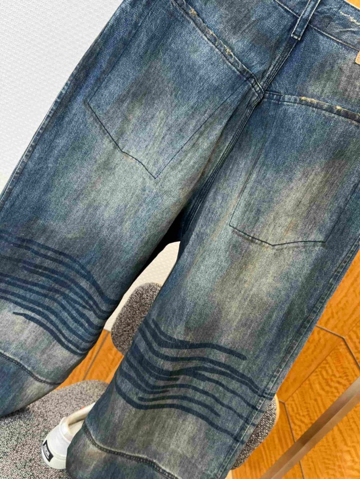 1:1 quality version Heavy Wash Gradient Yellowed Bleach Side Vertical Thorn Gothic Font Patch Stitch High Waist Denim Pants 29321480