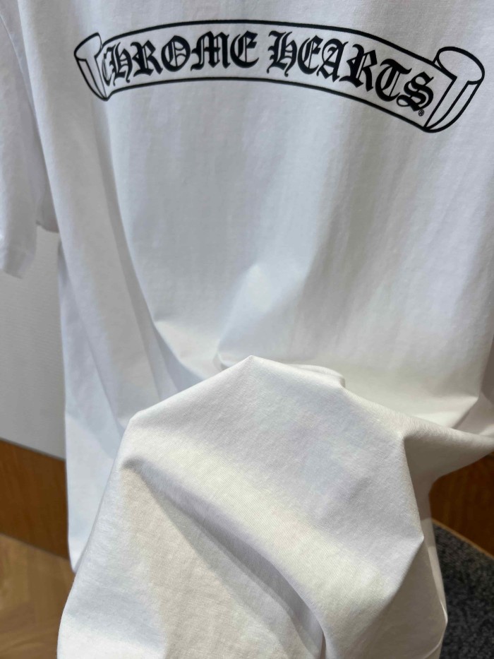 1:1 quality version Neck Wrap Gothic Letter Pocket Dagger Floral Print Back Scroll Cursive Font Oversized T-shirt 2 colors 29321079