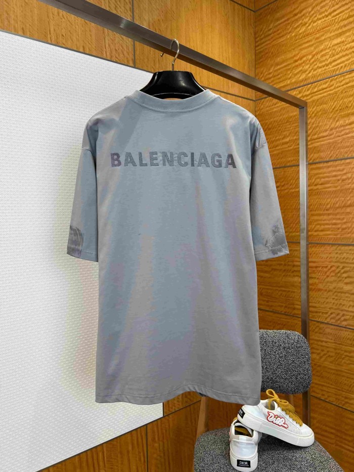 1:1 quality version Letter Embroidery Back Large Letter Print Bottom Gradient Scratch Mottled Distressed Oversized T-shirt 2 colors 29321475