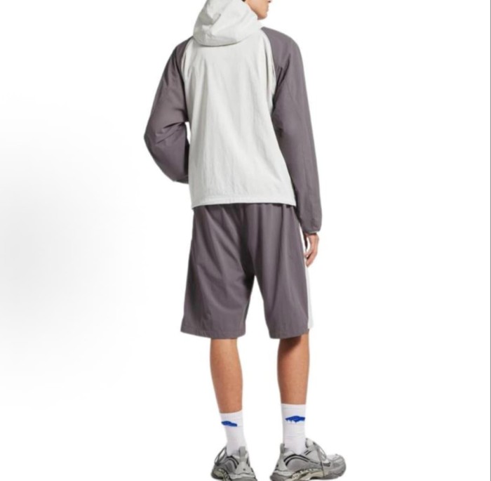 1:1 quality version Raglan Hooded Sun Protection Jacket Double Front Zipper Curved Small Logo Print Lightweight Breathable Sun Coat 29321122