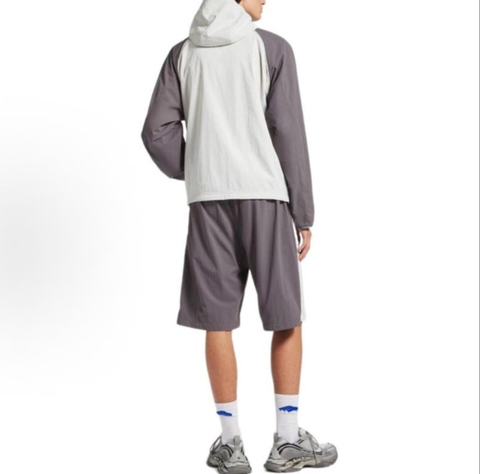 1:1 quality version Side Contrast Strip Drawstring Elastic Waist Quick Dry Lightweight Five Inch Athletic Shorts 29321112