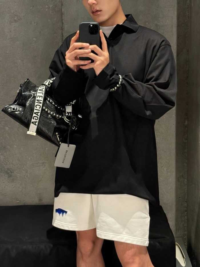 1:1 quality version  Double Drawstring Elastic Waist Single Side Blue Melting Drip Letter Print Loose Five Point Sweat Shorts 29321610