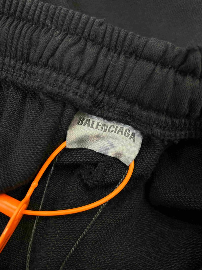 1:1 quality version Drawstring Elastic Waist Raw Edge Hem Cracked Yellow White Paint Letter Print Wide Leg Straight Floor Length Sweatpants 29321136