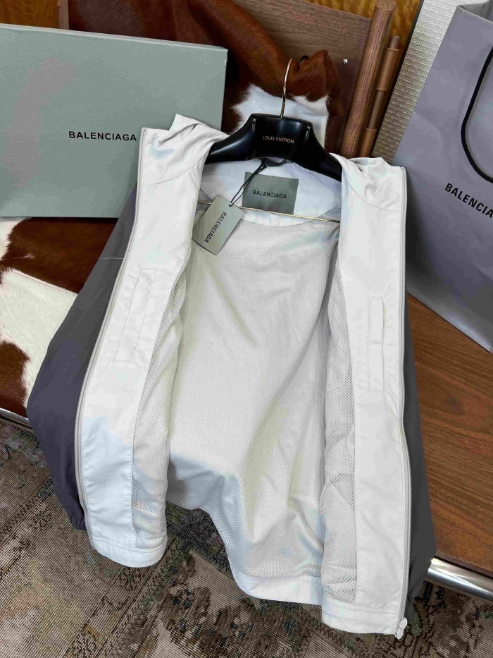 1:1 quality version Raglan Hooded Sun Protection Jacket Double Front Zipper Curved Small Logo Print Lightweight Breathable Sun Coat 29321122