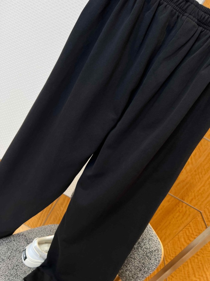 1:1 quality version Drawstring Elastic Waist Raw Edge Hem Cracked Yellow White Paint Letter Print Wide Leg Straight Floor Length Sweatpants 29321136