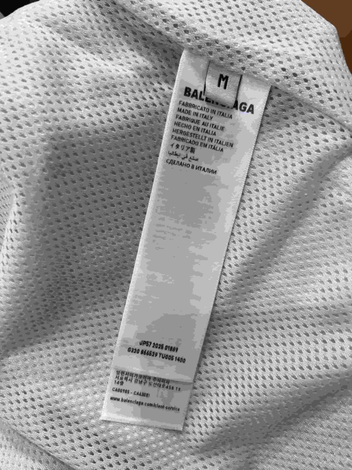 1:1 quality version Raglan Hooded Sun Protection Jacket Double Front Zipper Curved Small Logo Print Lightweight Breathable Sun Coat 29321122