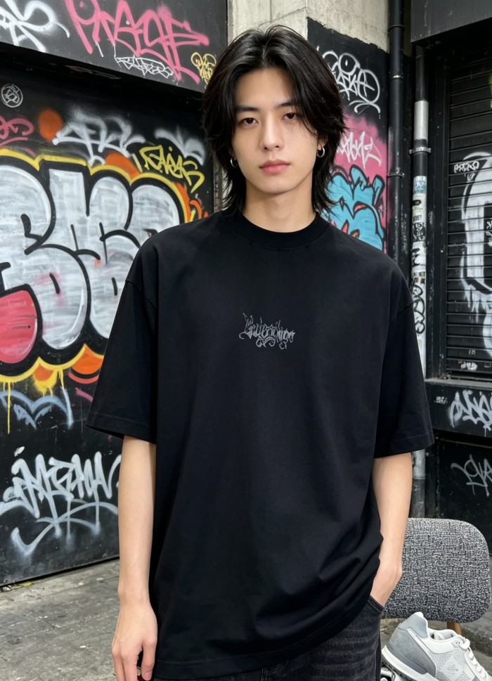 1:1 quality version Gothic Script Gradient Vintage Letter Print Distressed Frayed Neck Oversized T-shirt 2 colors 29321473