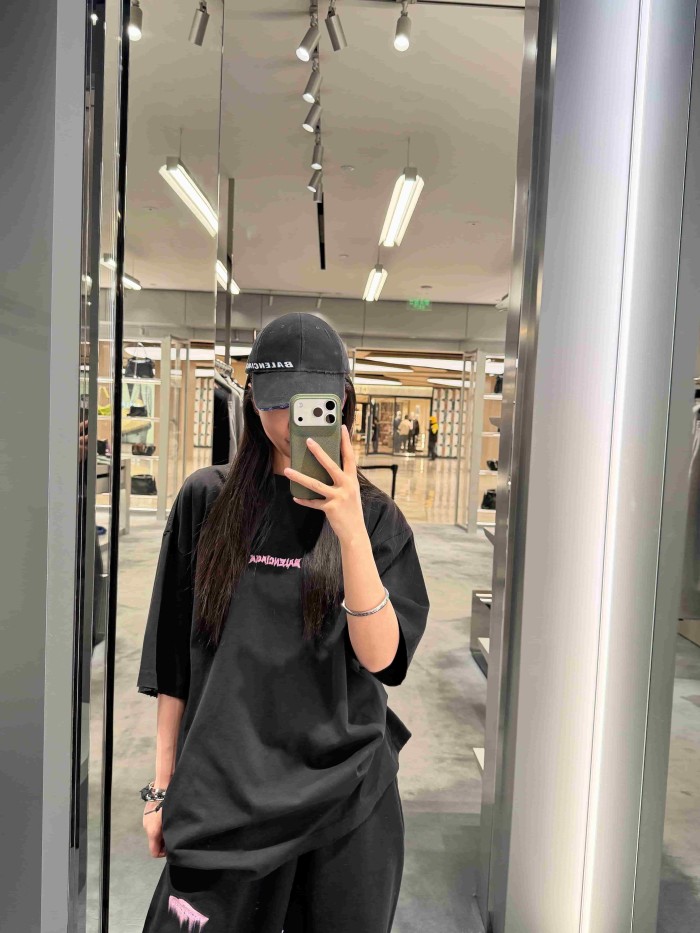1:1 quality version  Large Light Purple Thorn Rip Gothic Font Double Side Print Bottom Frayed Destroy Oversized T-shirt 29321597