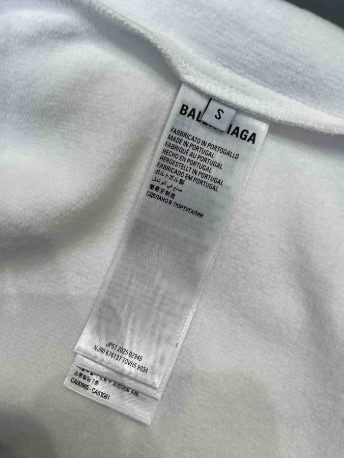 1:1 quality version  Double Drawstring Elastic Waist Single Side Blue Melting Drip Letter Print Loose Five Point Sweat Shorts 29321610