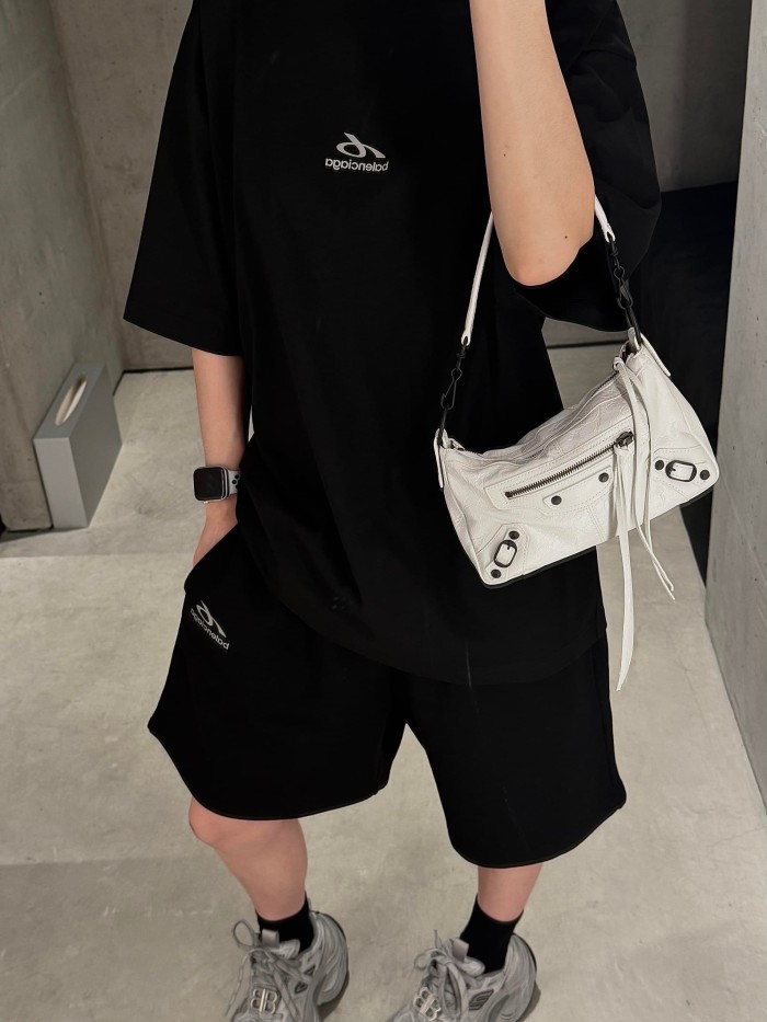 1:1 quality version Curved Line Small Logo Back Neck Tiny Letter Print Oversized T-shirt 2 colors 29321453