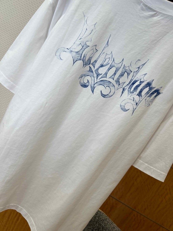 1:1 quality version Gothic Script Gradient Vintage Letter Print Distressed Frayed Neck Oversized T-shirt 2 colors 29321473