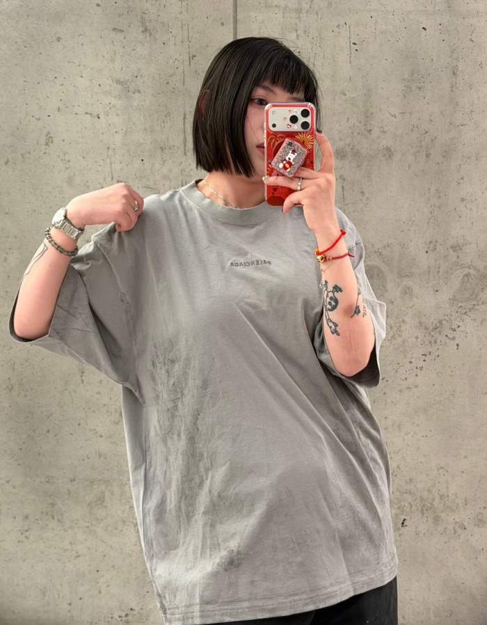 1:1 quality version Letter Embroidery Back Large Letter Print Bottom Gradient Scratch Mottled Distressed Oversized T-shirt 2 colors 29321475