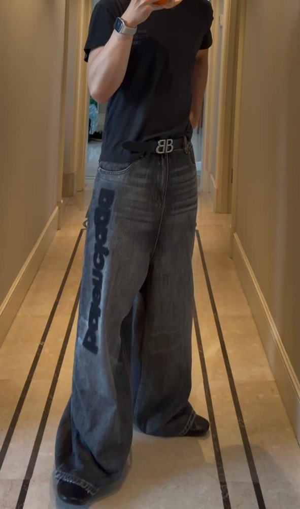 1:1 quality version  Vertical Large Flock Letter Print Horizontal Bleach Whisker Distressed High Waist Wide Leg Denim Pants 29321486