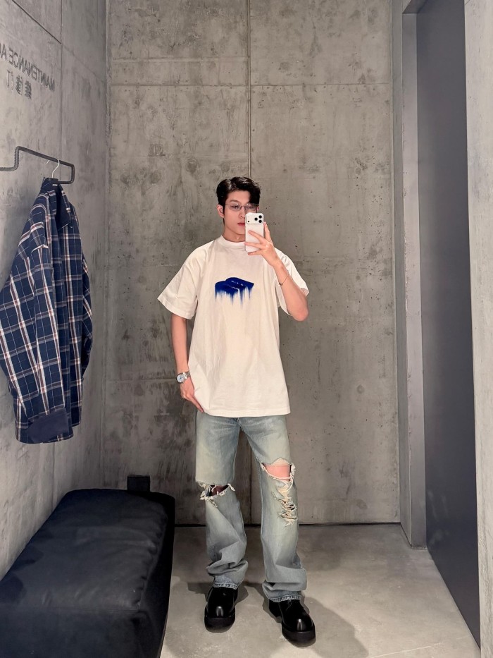 1:1 quality version Royal Blue Irregular Paint Brush Melting Drip Gradient Mini Logo Print Oversized Drop Shoulder T-shirt 29321628
