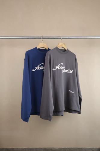 1:1 quality version Handwritten Signature Embroidery Alphabet Long Sleeve T-shirt 2 colors 28531473