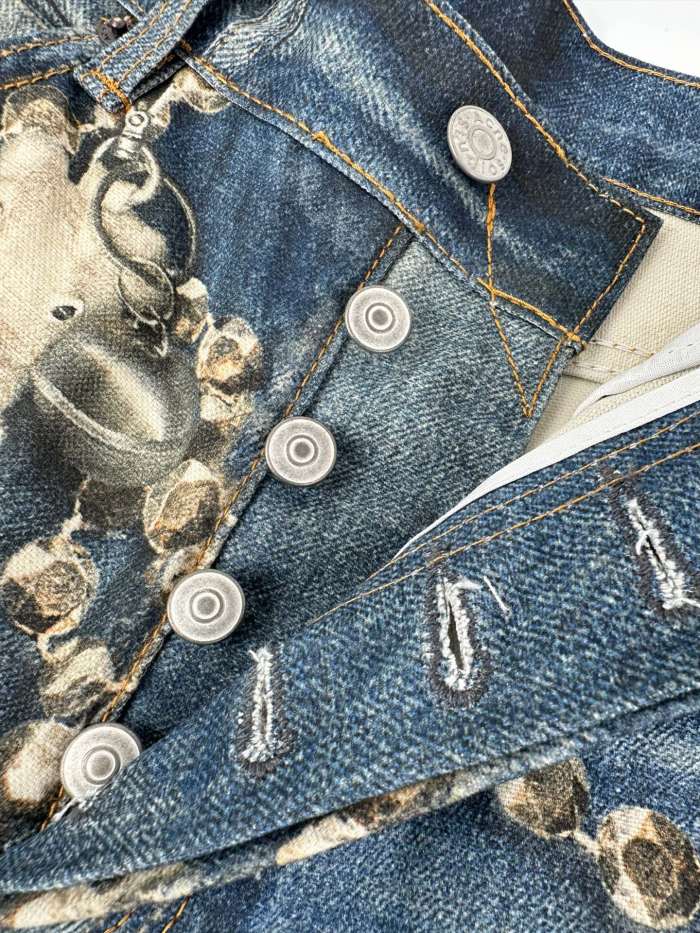 1:1 quality version Metal Chain Print Hanging Plush Bear Bow Embroidery Small Rip Loose Straight Denim Jeans 29330290