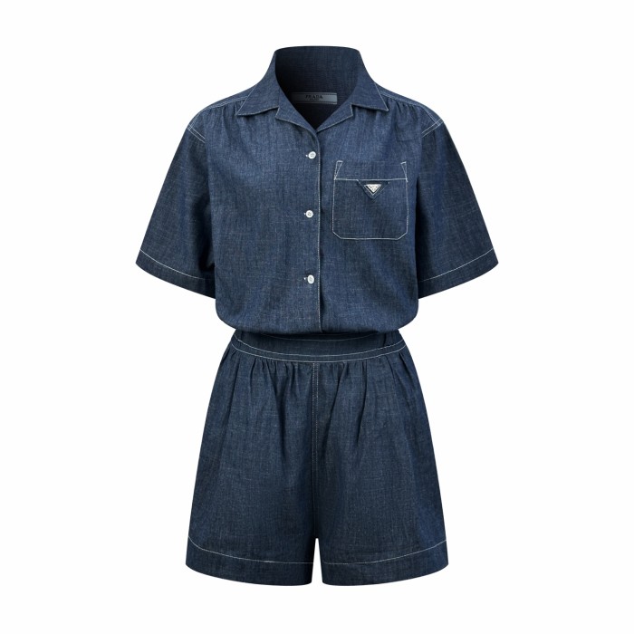 1:1 quality version Triangle Metal Badge Short Sleeve Shirt Elastic Waist Gathered Wide Leg Bermuda Shorts Two Piece Casual Set 29330316
